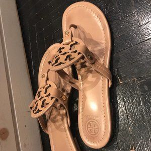 Tory Burch Miller Flip Flops Lt Makeup 8.5